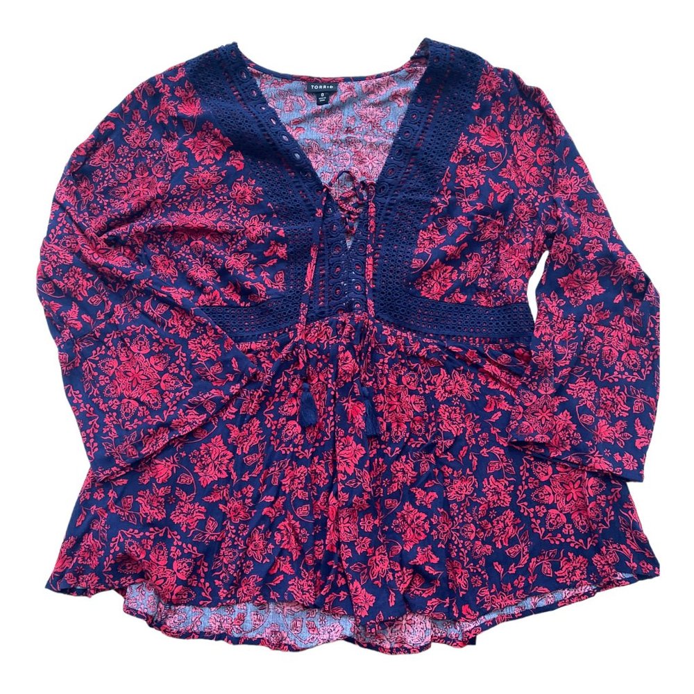 Torrid Floral Boho 3/4 Sleeve Deep V-Neck Lace and Tassle Accent Top- Size 0X - Picture 6 of 10
